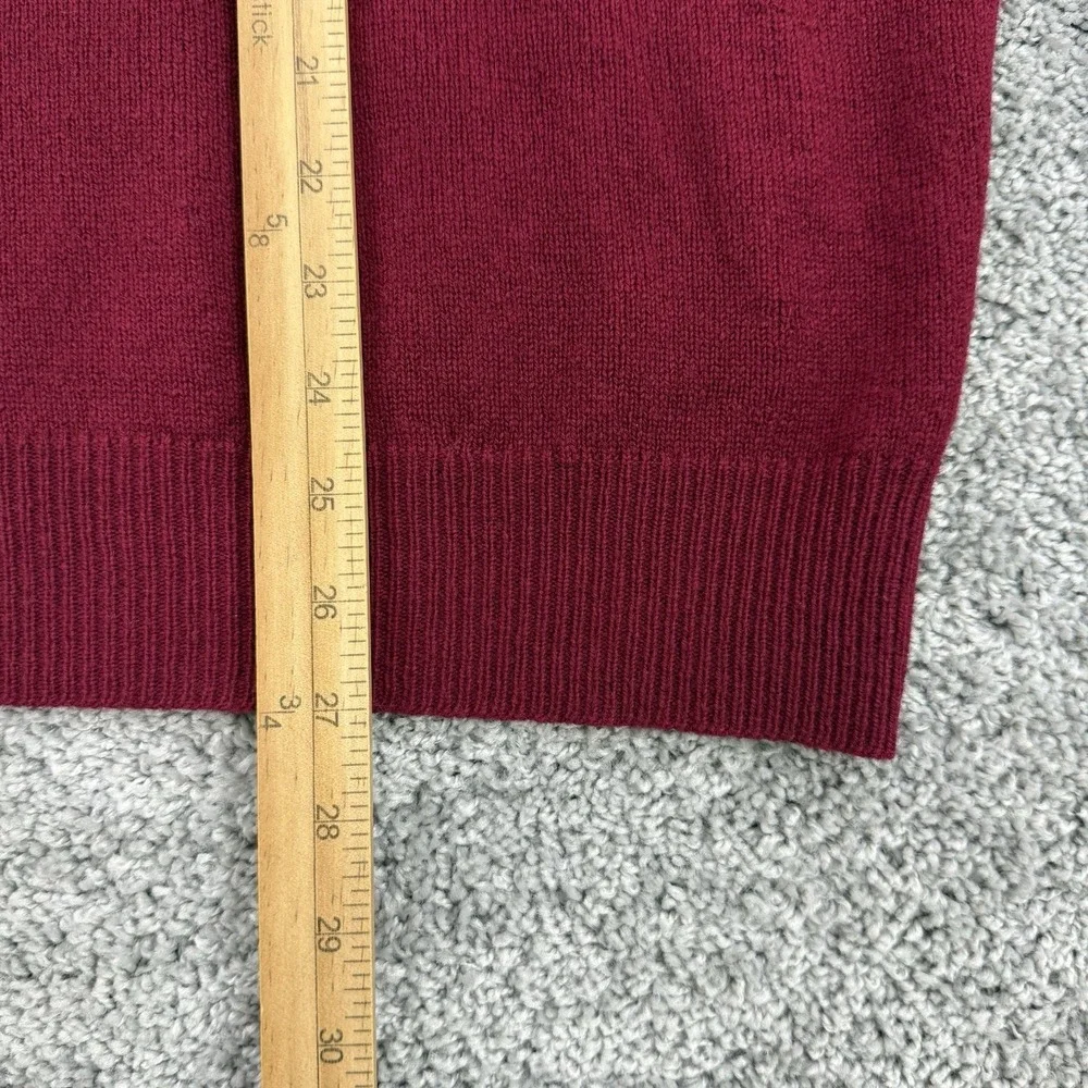 Vintage LL Bean Sweater Men's L Red 100% Virgin Lambswool Made In USA V-Neck